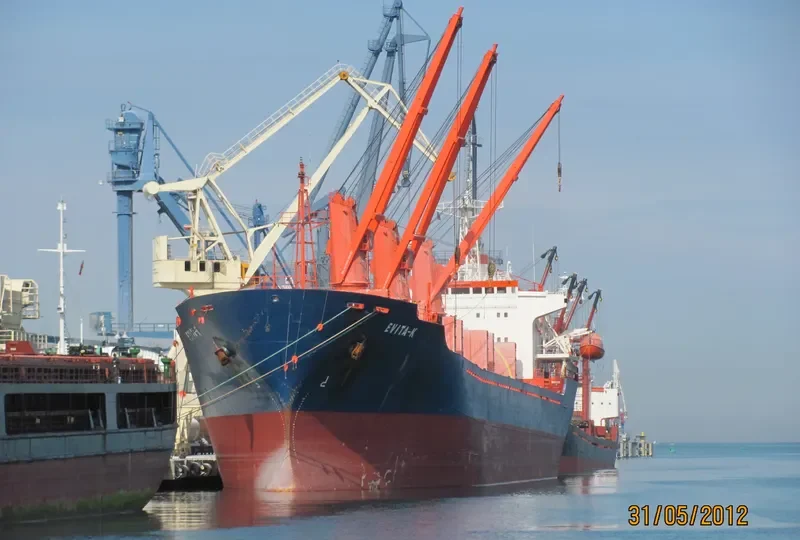 U THAR Bulk Carrier IMO 9109524 photo 10