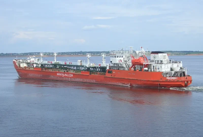 BROTHERS 1 Tanker IMO 9109809 photo 5