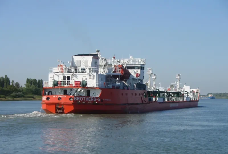 STB 2 Tanker IMO 9109823 photo 10