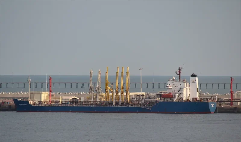 GULF GLOW II Tanker IMO 9110444 photo 2