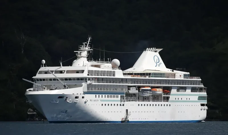 PAUL GAUGUIN Passenger Ship IMO 9111319 photo 3