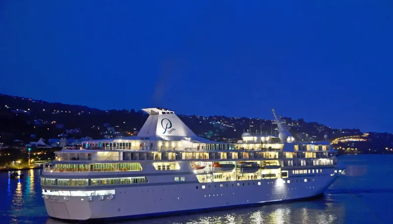 PAUL GAUGUIN Passenger Ship IMO 9111319 photo 4