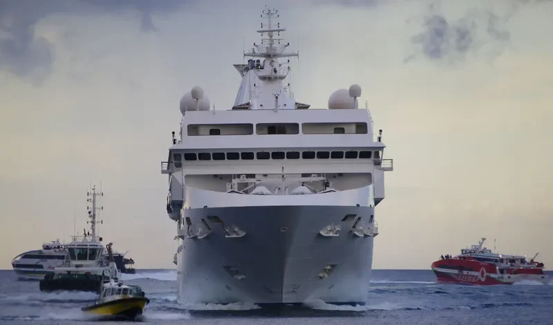 PAUL GAUGUIN Passenger Ship IMO 9111319 photo 9