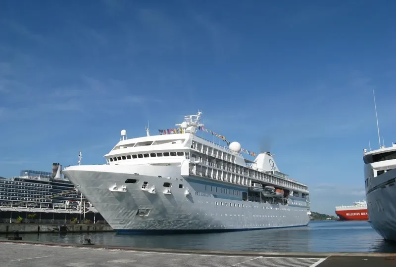 PAUL GAUGUIN Passenger Ship IMO 9111319 photo 10