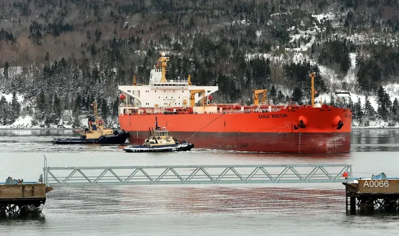 BOSTON Tanker IMO 9111620 photo 9