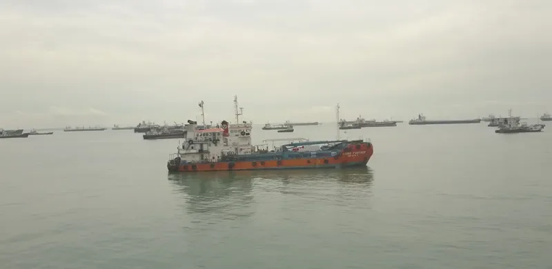 HY PARTNER Tanker IMO 9112038 photo 2