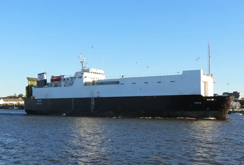 IVAN Ro-Ro IMO 9112040