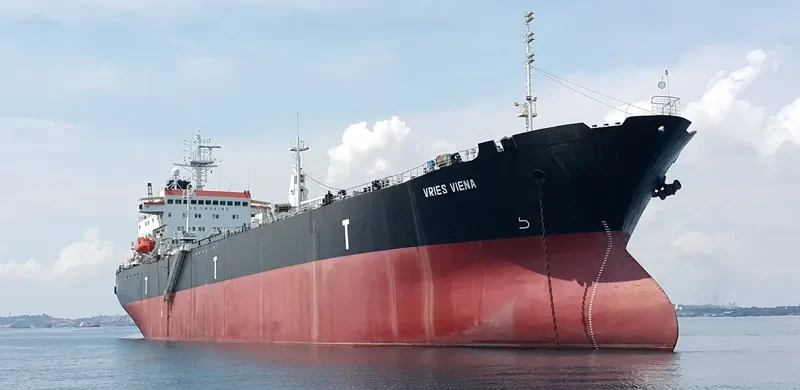 VRIES VIENA Tanker IMO 9112052 photo 3