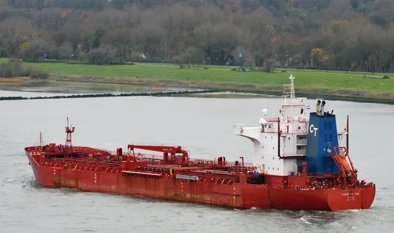 CHAMPION TIDE Tanker IMO 9112117