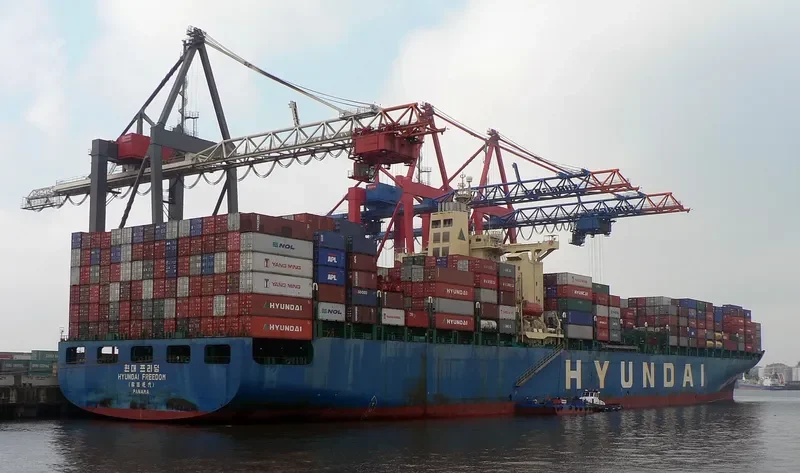 CREED Container Ship IMO 9112260 photo 10