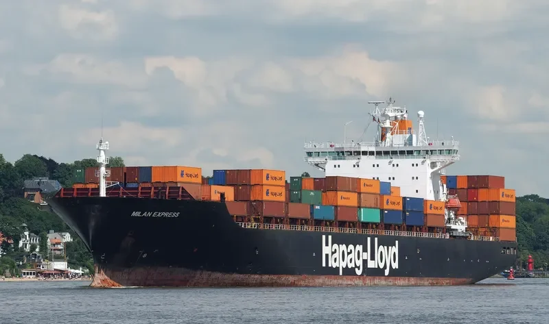 MILAN EXPRESS Container Ship IMO 9112296 photo 9