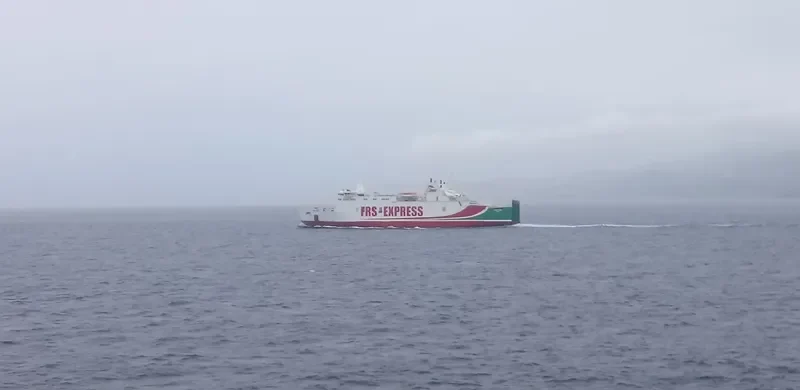 TANGER EXPRESS Ro-Ro IMO 9112777 photo 2
