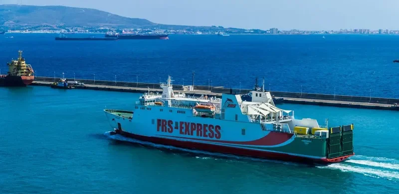 TANGER EXPRESS Ro-Ro IMO 9112777 photo 3
