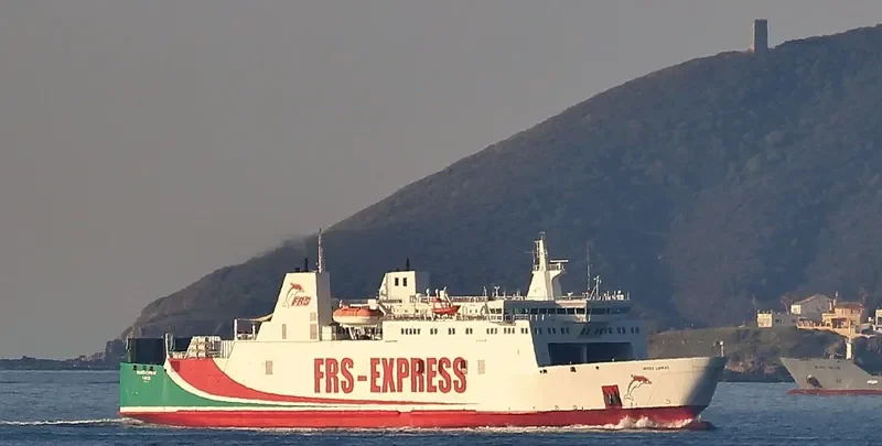 TANGER EXPRESS Ro-Ro IMO 9112777 photo 6