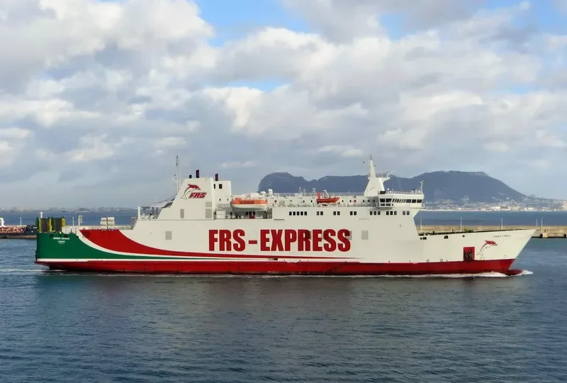 TANGER EXPRESS Ro-Ro IMO 9112777 photo 9