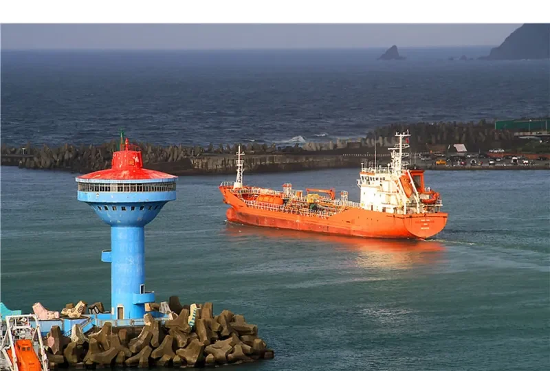 GLOBAL CREST Tanker IMO 9113094 photo 4