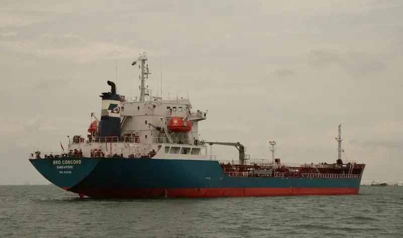 QUEEN MAYA Tanker IMO 9113135 photo 2
