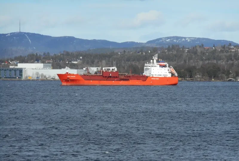 OZICHUKWU Tanker IMO 9113147 photo 7