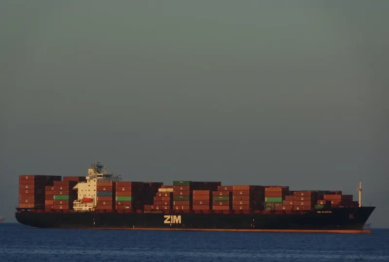 ZIM ATLANTIC Container Ship IMO 9113678 photo 4