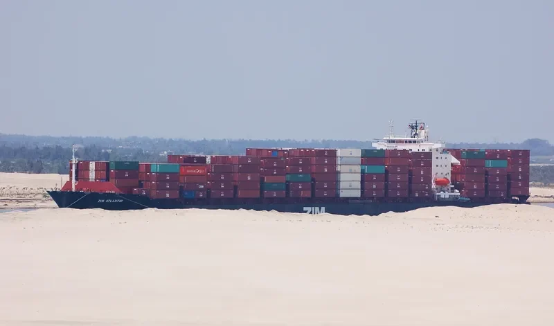 ZIM ATLANTIC Container Ship IMO 9113678 photo 10