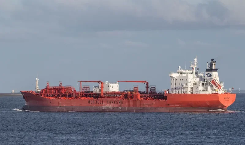BOW FAITH Tanker IMO 9114232 photo 9