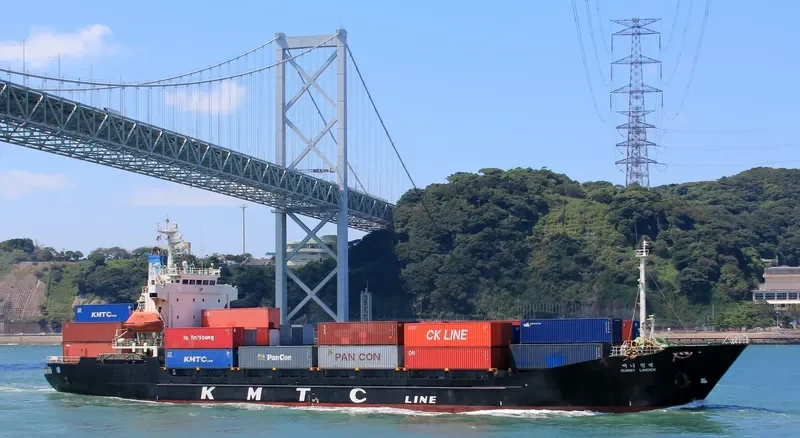 SUNNY LINDEN Container Ship IMO 9115779