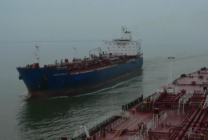 DAWN MADURAI Tanker IMO 9116383