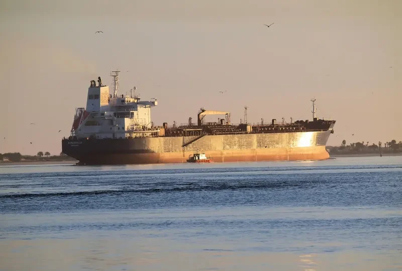 DAWN MADURAI Tanker IMO 9116383 photo 4