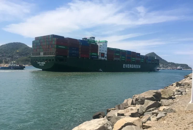 EVER UNIQUE Container Ship IMO 9116606 photo 9