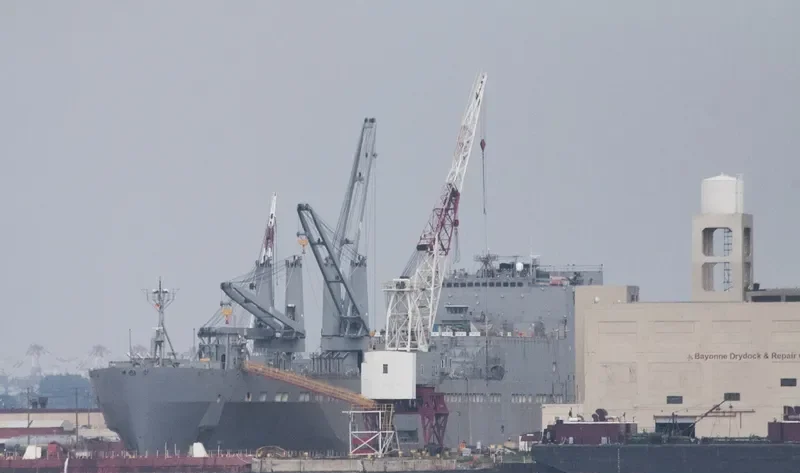 USNS DAHL General Cargo IMO 9117040 photo 2