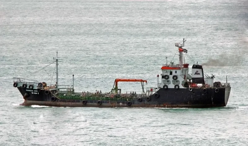 CAVALLA Tanker IMO 9117179 photo 6