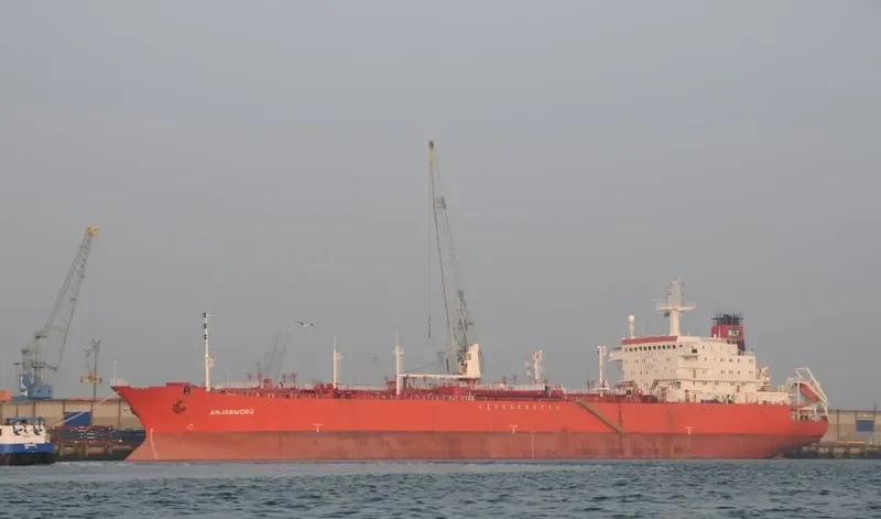 JAS Tanker IMO 9117234 photo 5
