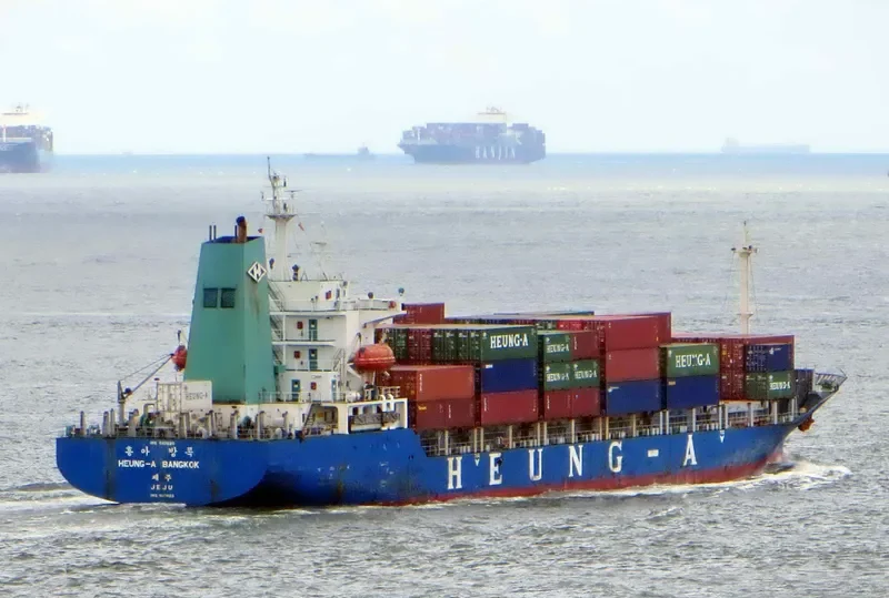 HARBOUR RUBY Container Ship IMO 9117820
