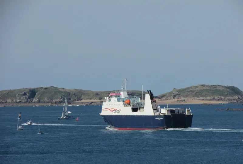 COMMODORE GOODWILL Ro-Ro IMO 9117985 photo 4