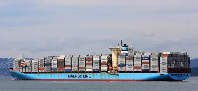 SOVEREIGN MAERSK Container Ship IMO 9120841 photo 7
