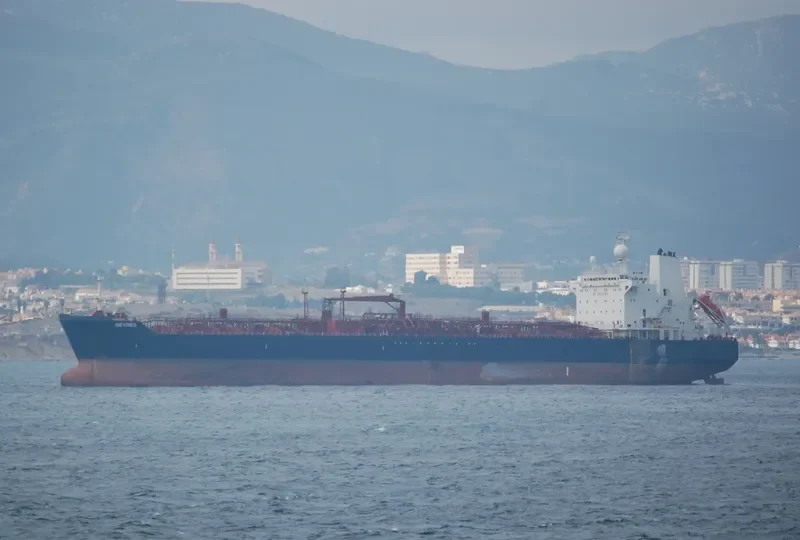 DEVREZ Tanker IMO 9120994 photo 2