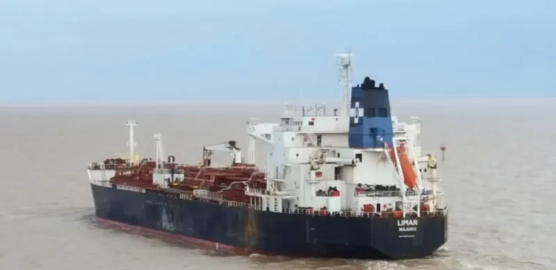 LIMAR Tanker IMO 9121003 photo 4