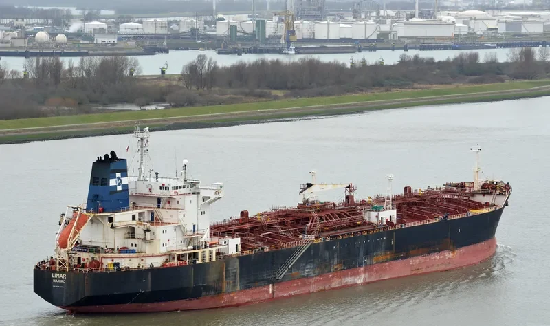 LIMAR Tanker IMO 9121003 photo 6