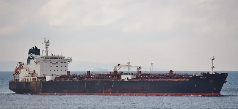 LIMAR Tanker IMO 9121003 photo 10