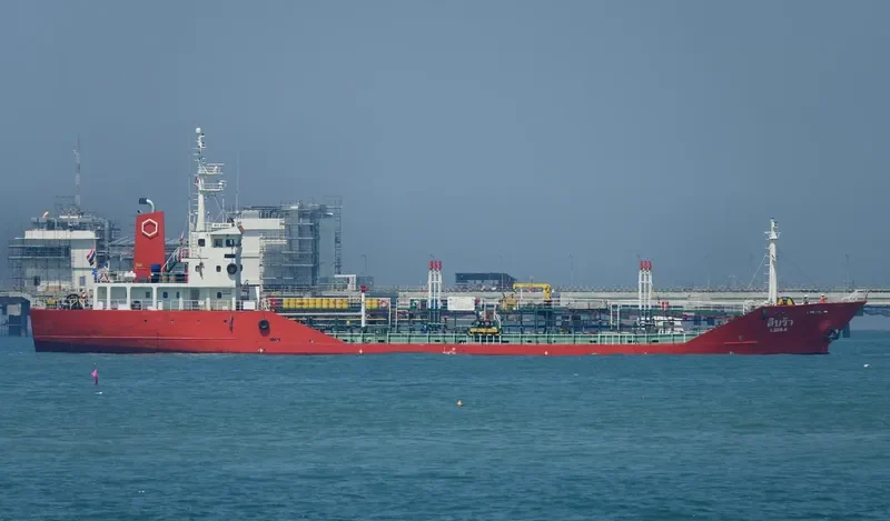 LIBRA Tanker IMO 9121338 photo 8