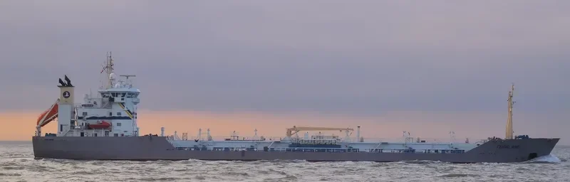 SUXUS Tanker IMO 9121699 photo 2