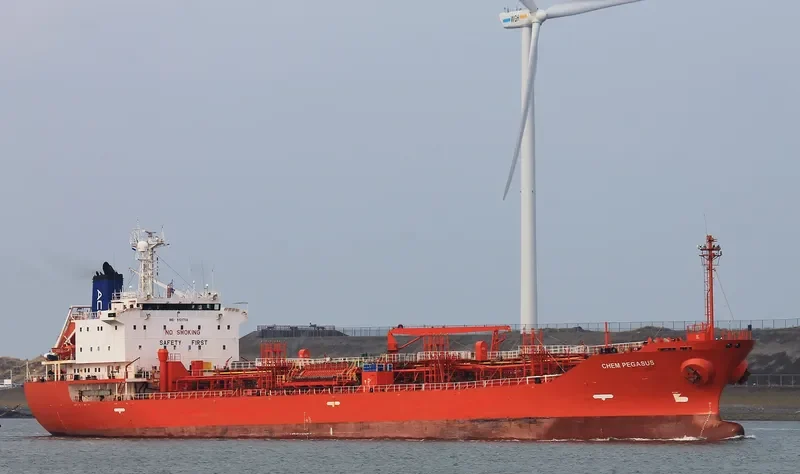 SWIFTCHEM Tanker IMO 9121754 photo 2