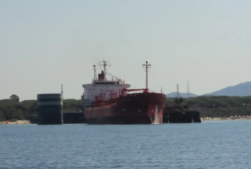 SWIFTCHEM Tanker IMO 9121754 photo 8