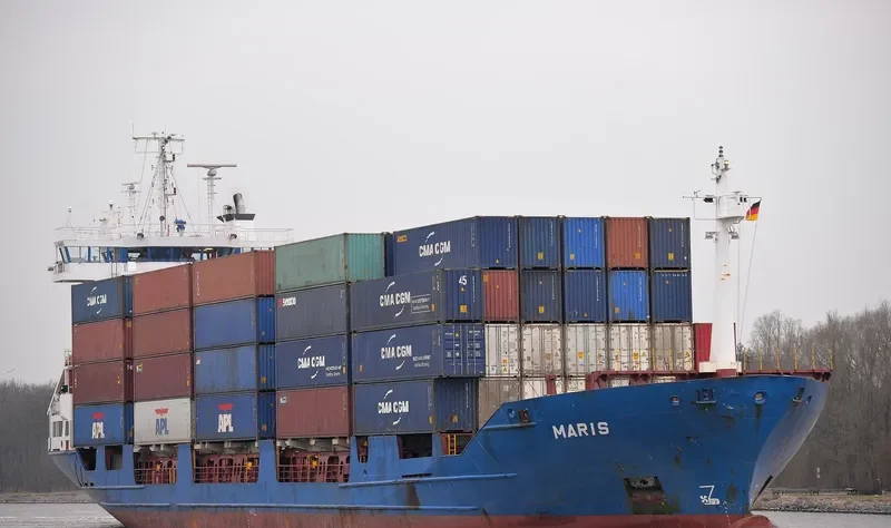 AYANA Container Ship IMO 9122239 photo 4