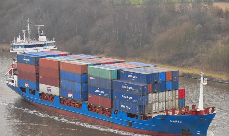 AYANA Container Ship IMO 9122239 photo 5