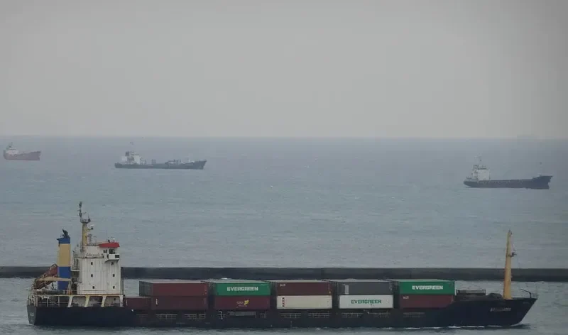 NAGALEADER Container Ship IMO 9122306 photo 2