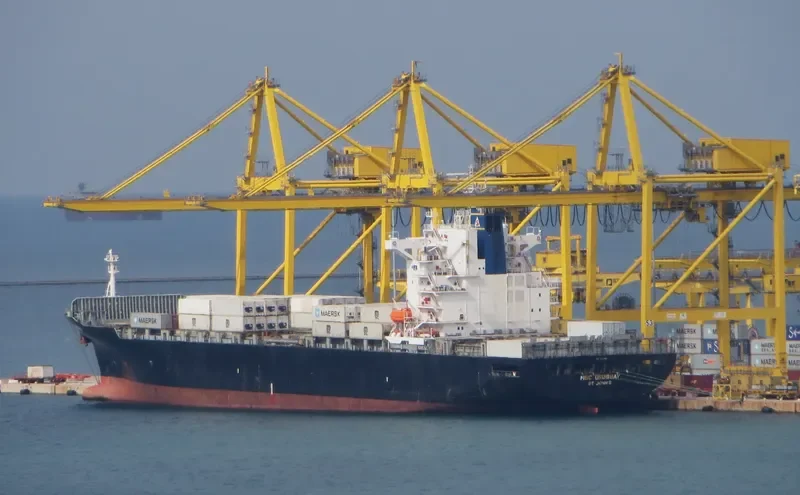 IMKE Container Ship IMO 9122409 photo 2