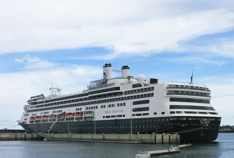 ROTTERDAM Passenger Ship IMO 9122552 photo 5