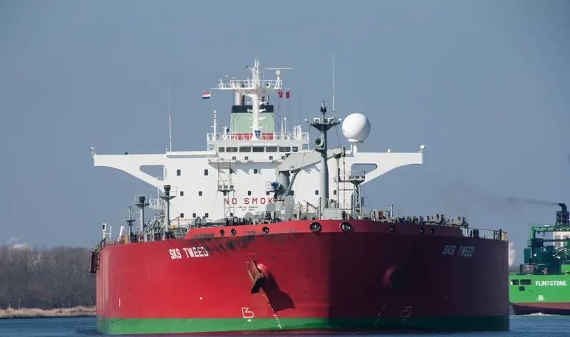 KARADENIZ POWERSHIP DENIZ SULT Tanker IMO 9122928 photo 7