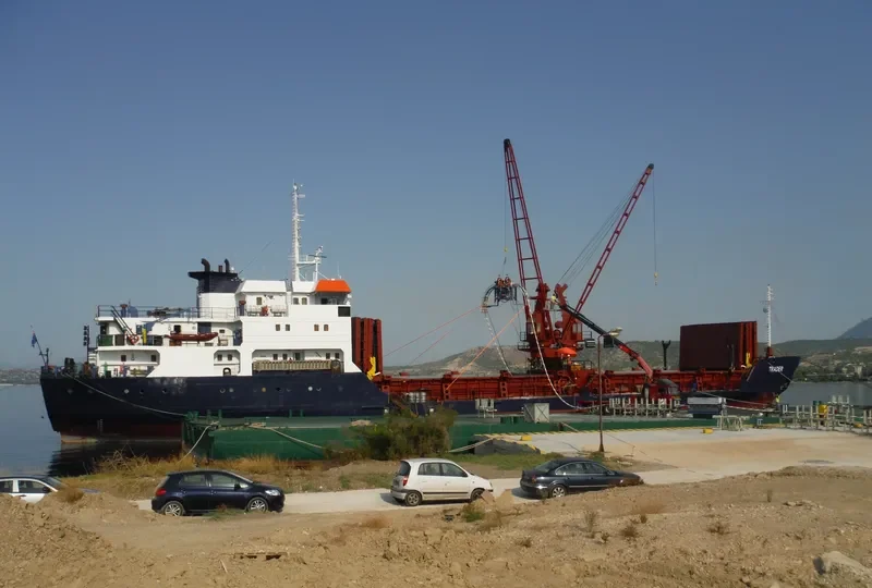TRADER Container Ship IMO 9123116 photo 2